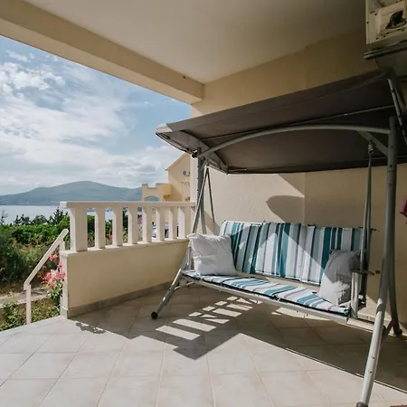 Apartman Sunny Apartment