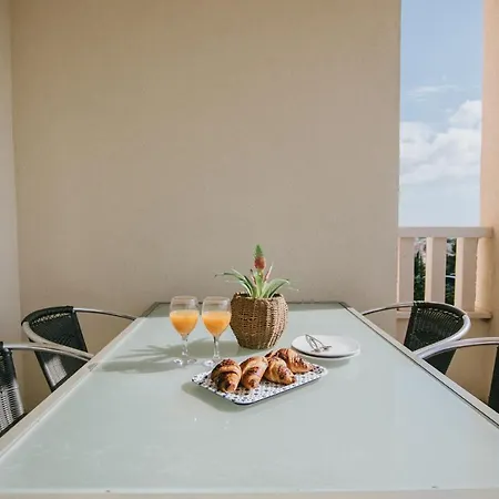 Apartman Sunny Apartment *